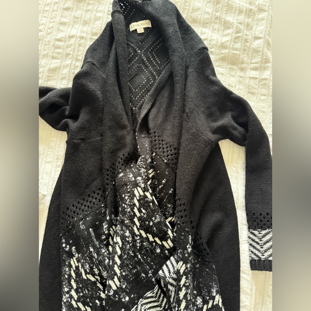 Knox Rose Black and White Open Front Cardigan - Picture 4 of 4